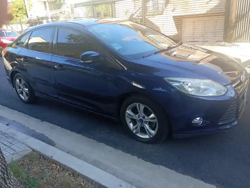 Ford Focus Iii 2.0 Sedan Se Plus At6 2015 - foto 2