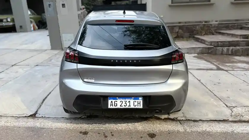 Peugeot 208 1.2 New Like 2023 - foto 3