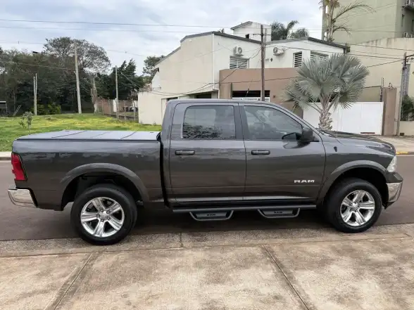 Ram 1500 5.7 Laramie Atx V8 2020 - foto 4