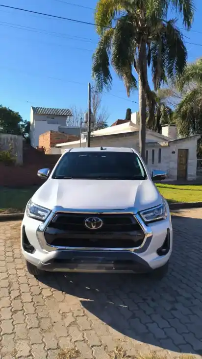 Toyota Hilux Pick-Up 2.8 Cd Srx 177Cv 4X4 At 2023 - foto 5