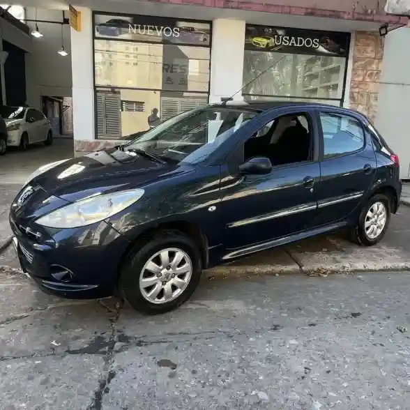 Peugeot 207 1.4 Allure 75Cv 2013 - foto 1