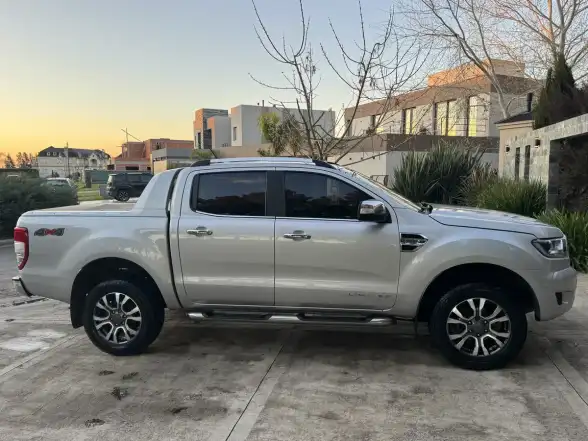 Ford Ranger 3.2 Cd Limited Tdci 200Cv Automática 2023 - foto 2