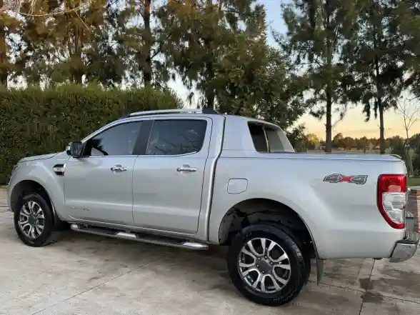 Ford Ranger 3.2 Cd Limited Tdci 200Cv Automática 2023 - foto 4