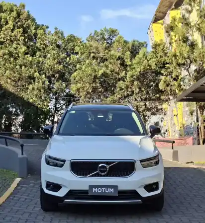 Volvo Xc40 2.0T T4 Momentum Fwd 2020 - foto 2