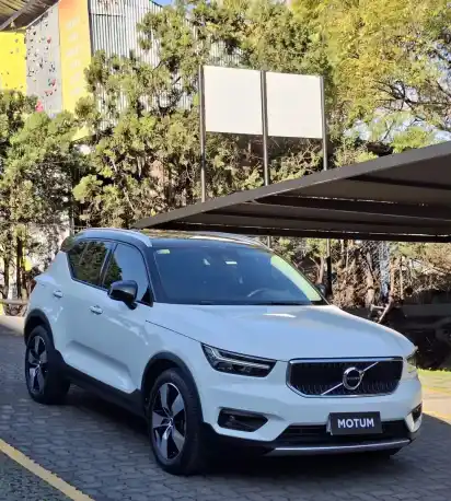 Volvo Xc40 2.0T T4 Momentum Fwd 2020 - foto 3