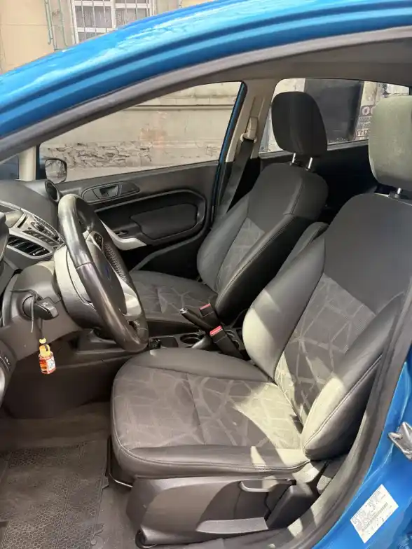 Ford Fiesta Kinetic 1.6 Design 120Cv Titanium 2012 - foto 5