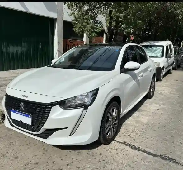 Peugeot 208 2020 - foto 1