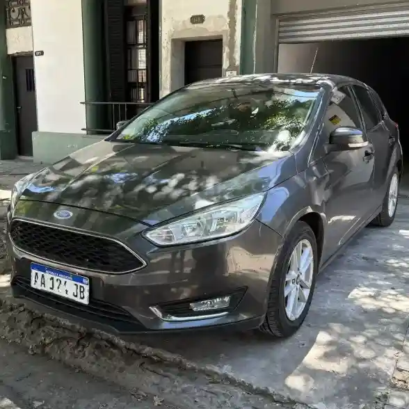 Ford Focus III 2016 - foto 1