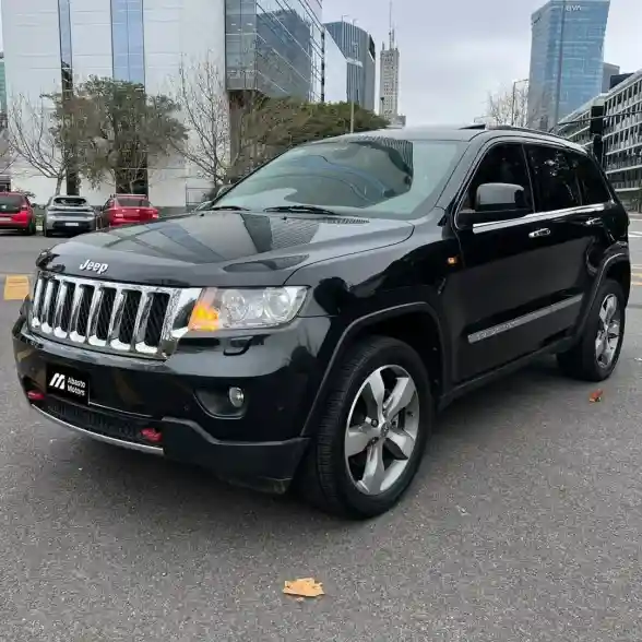 Jeep Grand Cherokee 2013 - foto 1