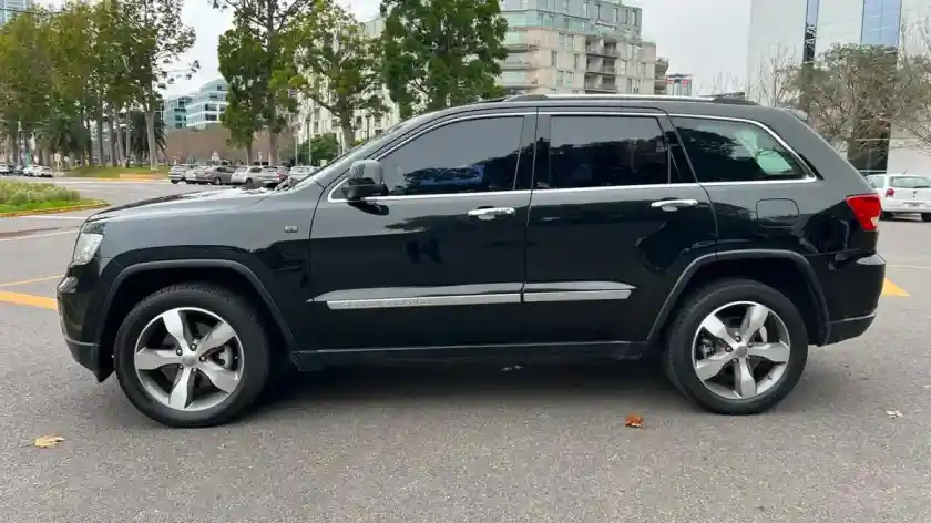 Jeep Grand Cherokee 3.6 Overland 286Hp At 2013 - foto 2