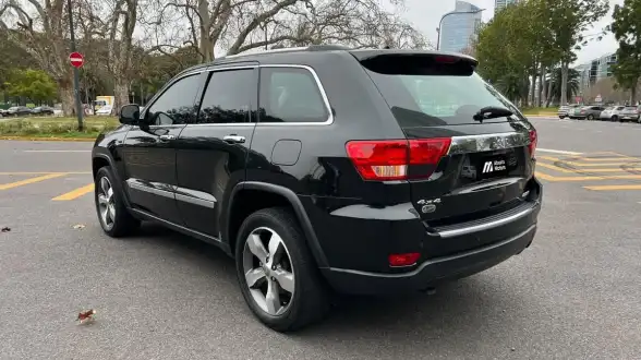 Jeep Grand Cherokee 3.6 Overland 286Hp At 2013 - foto 3
