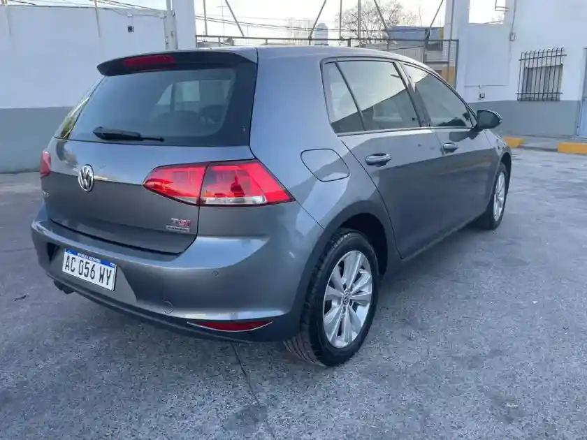 Volkswagen Golf 1.4 Comfortline Tsi 2017 - foto 3