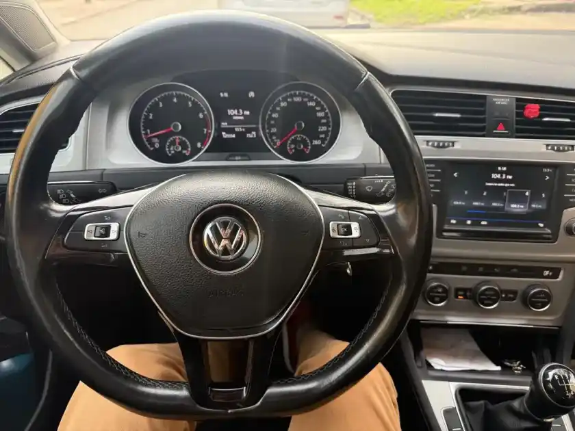 Volkswagen Golf 1.4 Comfortline Tsi 2017 - foto 5