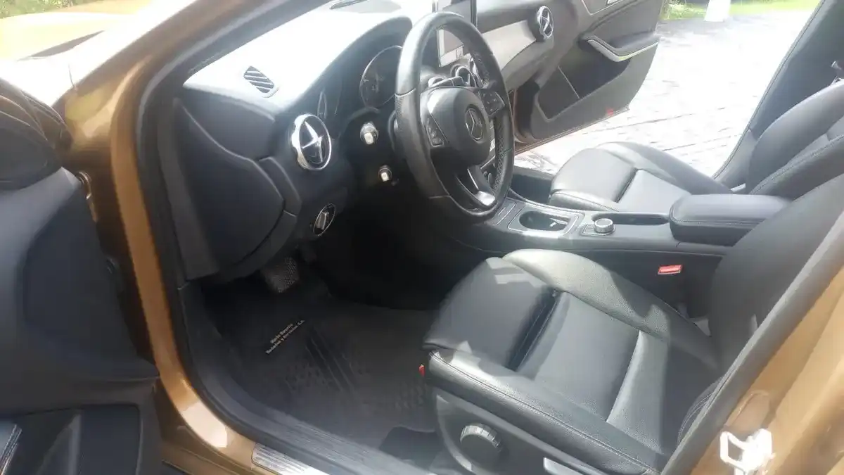 Mercedes-Benz Clase Gla 1.6 Gla200 Urban 156Cv 2018 - foto 5