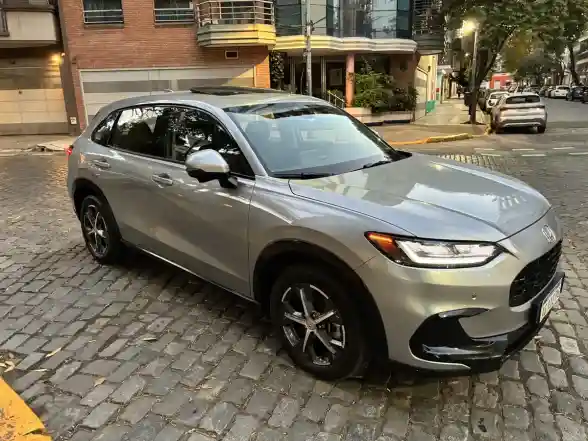 Honda Zr-V 2.0 Touring 2Wd Cvt 2024 - foto 3