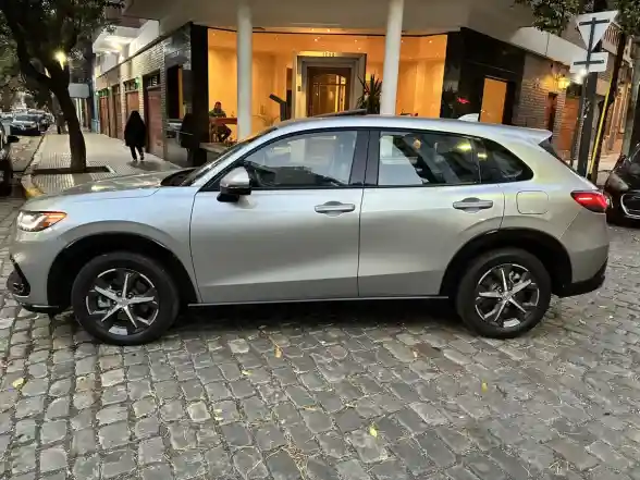 Honda Zr-V 2.0 Touring 2Wd Cvt 2024 - foto 4