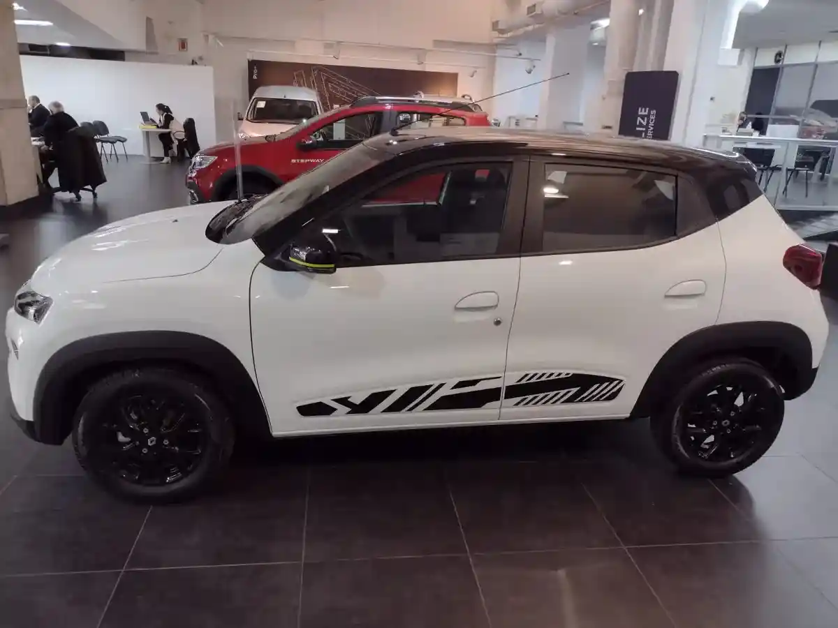 Renault Kwid 1.0 Sce 66Cv Iconic Bitono 2026 - foto 2
