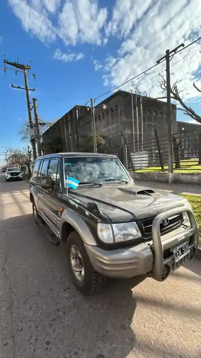 Hyundai Galloper 2.5 I 4X4 Exd 1998 - foto 2