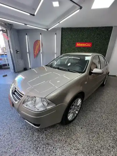 Volkswagen Bora 1.9 Trendline I 100Cv 2009 - foto 2