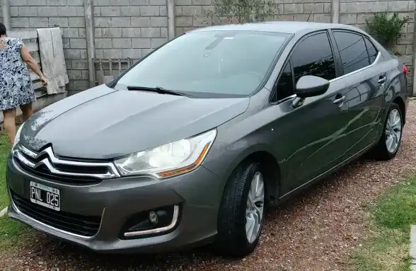 Citroën C4 Lounge 2016 - foto 1