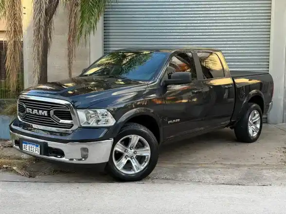 Ram 1500 5.7 Laramie Atx V8 2020 - foto 3