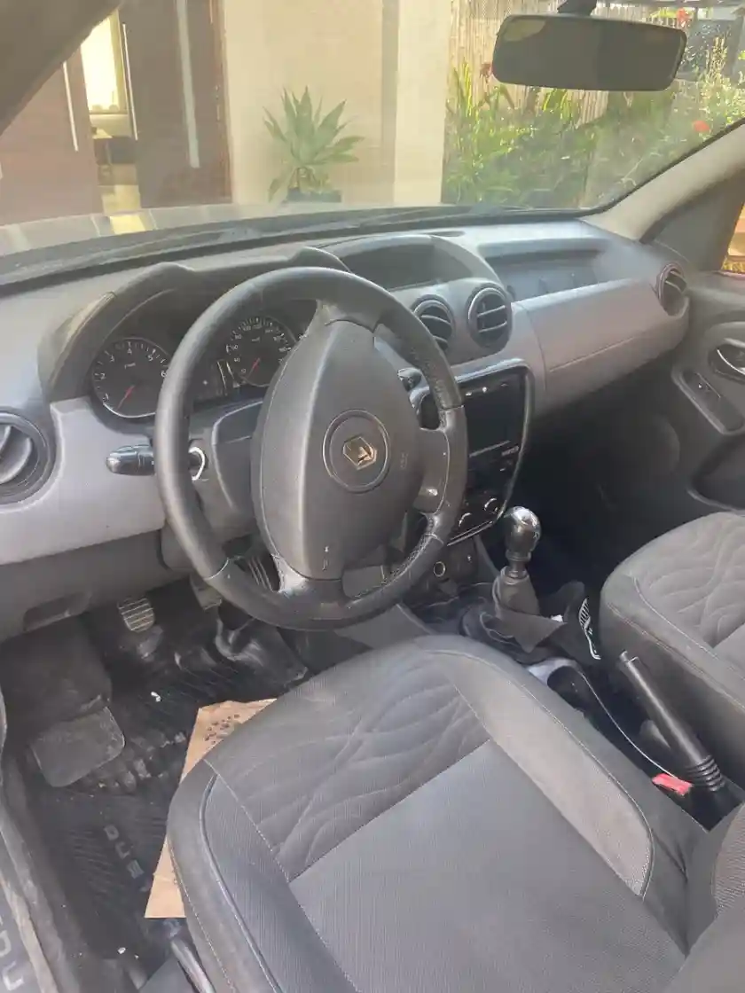 Renault Duster 2.0 4X2 Luxe Nav 138Cv 2014 - foto 5