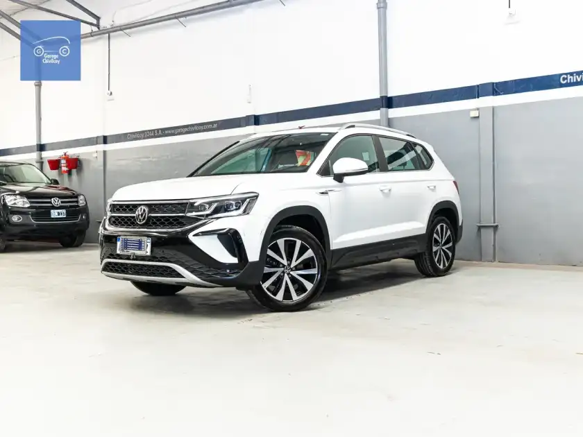 Volkswagen Taos 2023 - foto 1