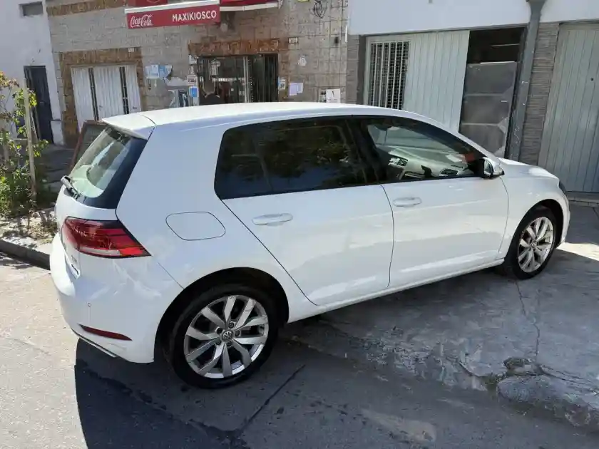 Volkswagen Golf 1.4 Comfortline Tsi 2018 - foto 5