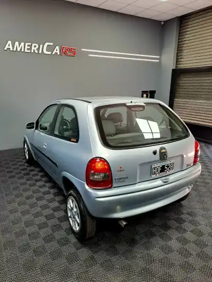 Chevrolet Corsa Classic 1.6 Gl Aa 3P 2008 - foto 4