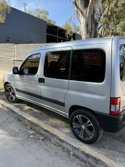 Peugeot Partner Patagónica 1.6 2016 - foto 5