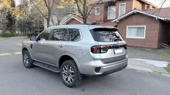 Ford Everest 2.3 Gtdi Ecoboost Titanium 4X4 At 2026 - foto 5