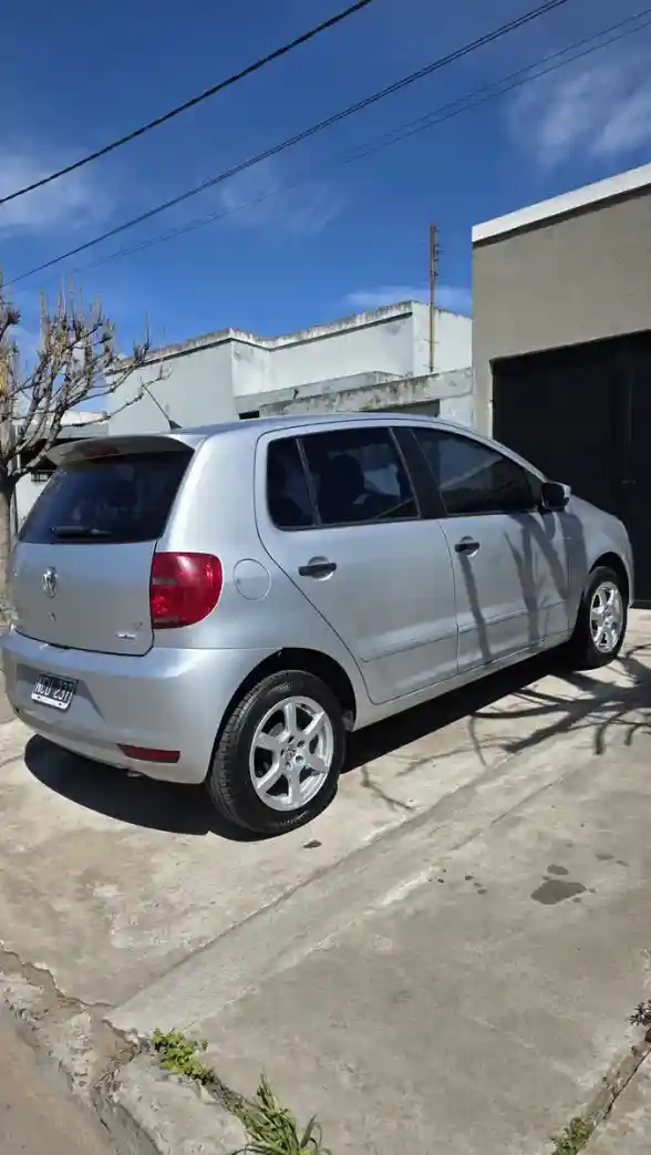 Volkswagen Fox 1.6 Trendline 2013 - foto 4