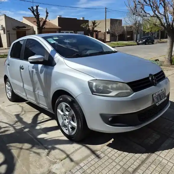 Volkswagen Fox 1.6 Trendline 2013 - foto 5