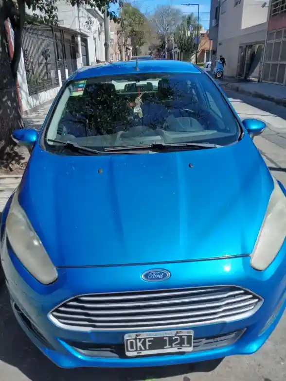 Ford Fiesta Kinetic 1.6 Se 120Cv 2014 - foto 2