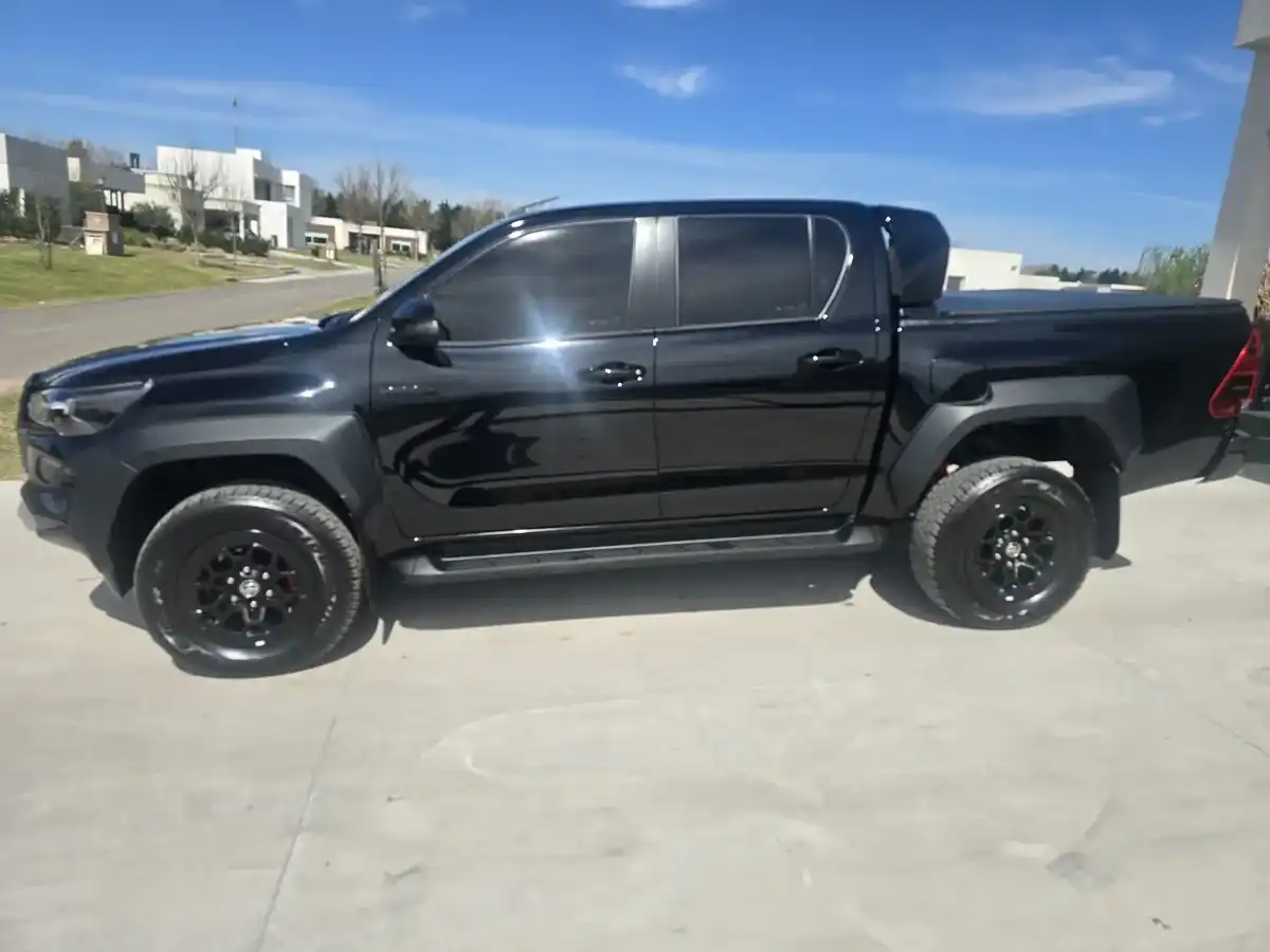 Toyota Hilux Pick-Up 2.8 Cd Gr-Sport 224Cv 4X4 At 2026 - foto 2