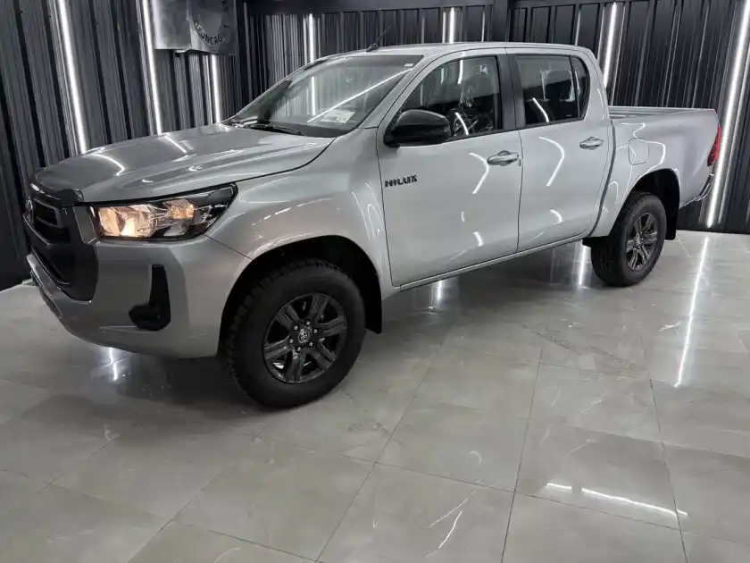 Toyota Hilux Pick-Up 2.4 Cd Sr 150Cv 4X2 At 2024 - foto 3