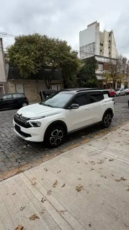Citroën C3 Aircross 1.0 Shine Turbo 200 Cvt Bitono 7As 2025 - foto 2