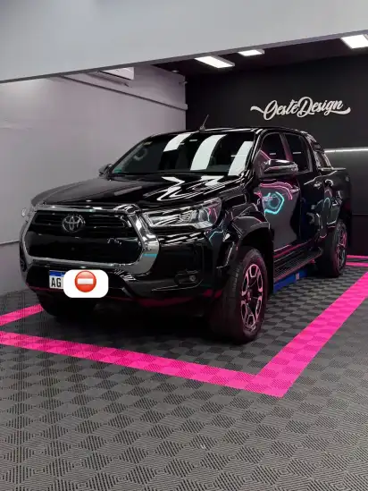 Toyota Hilux Pick-Up 2024 - foto 1