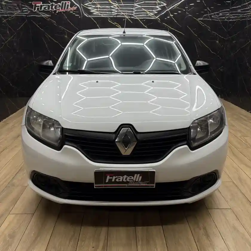 Renault Logan 1.6 Authentique Plus 85Cv 2019 - foto 4