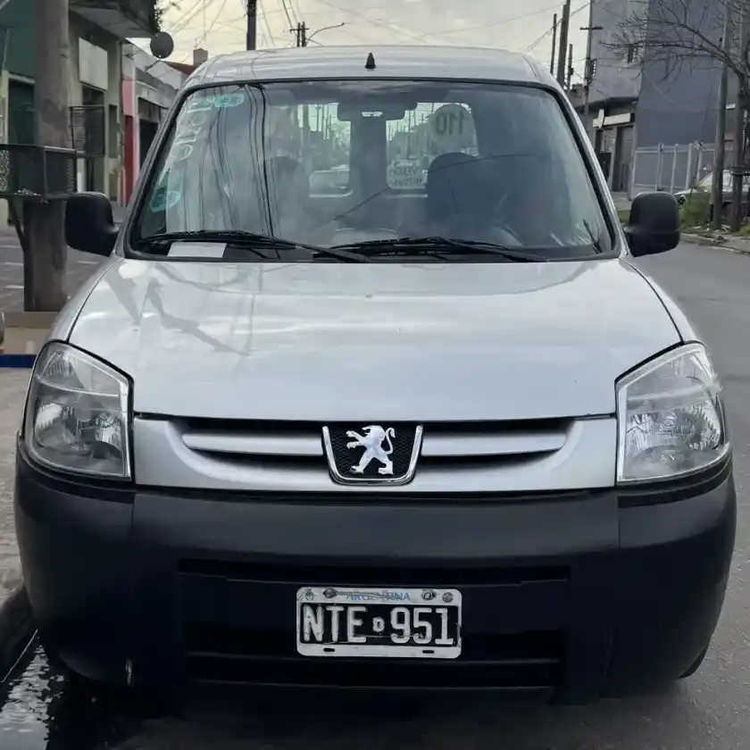Peugeot Partner 2014 - foto 1