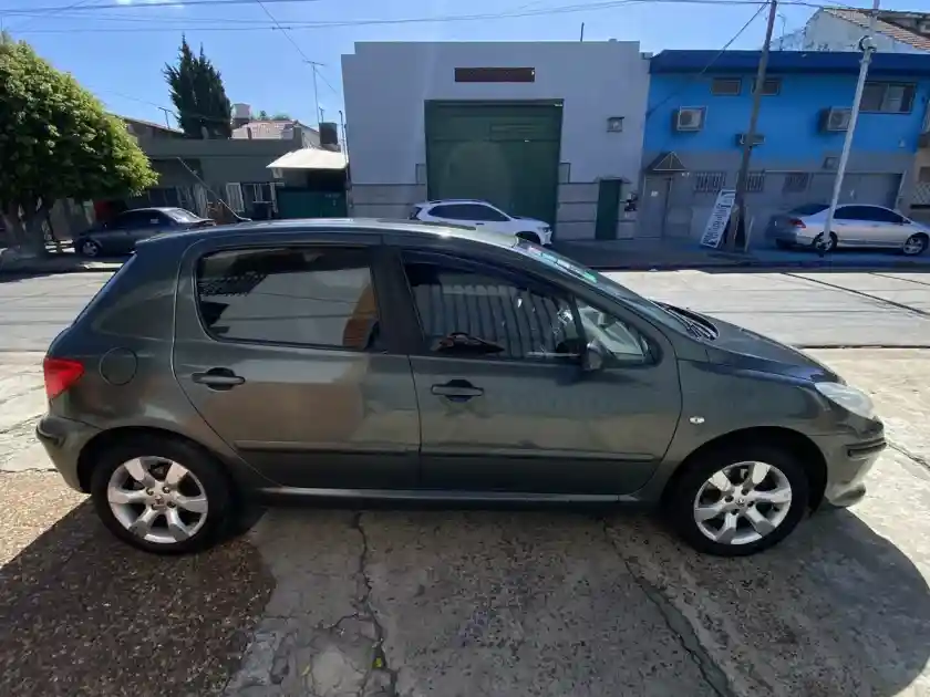 Peugeot 307 2.0 Hdi Xt Premium 110Cv 2011 - foto 4