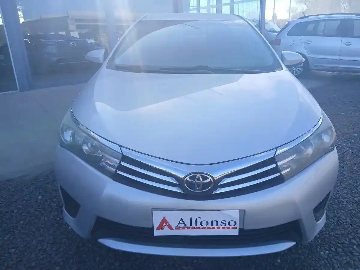 Toyota Corolla 1.8 Xli Cvt 140Cv 2015 - foto 2