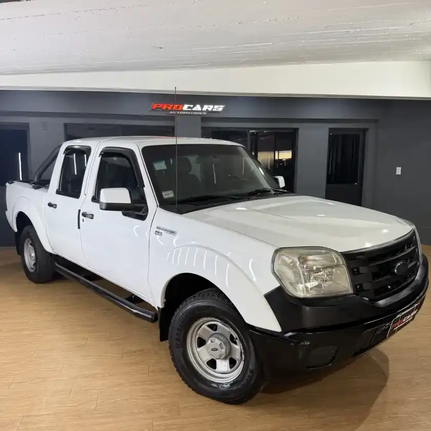 Ford Ranger 3.0 Cd Xls 4X2 2011 - foto 2
