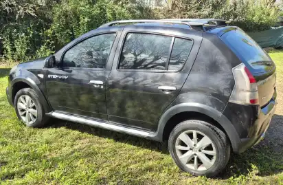 Renault Sandero Stepway 1.6 Confort 105Cv 2012 - foto 3