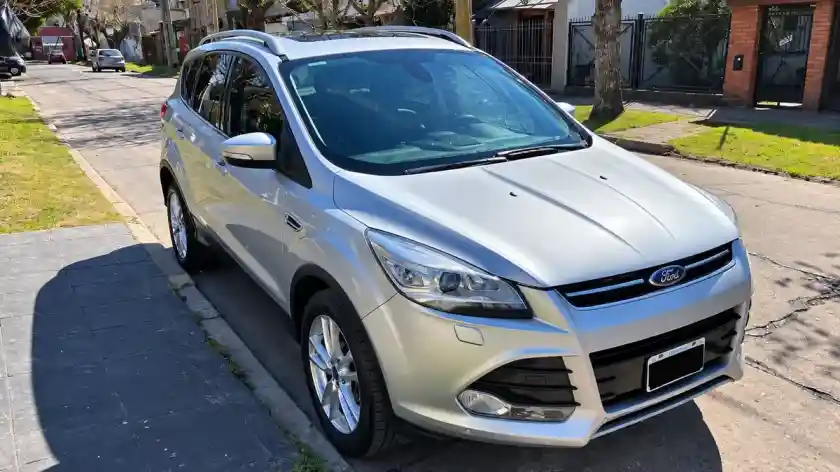 Ford Kuga 1.6 Titanium At Awd T 180Cv 2014 - foto 4