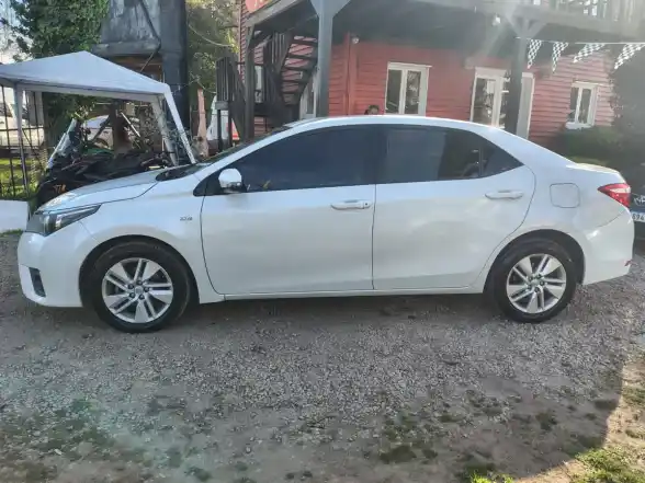 Toyota Corolla 1.8 Xei Mt 140Cv 2015 - foto 3