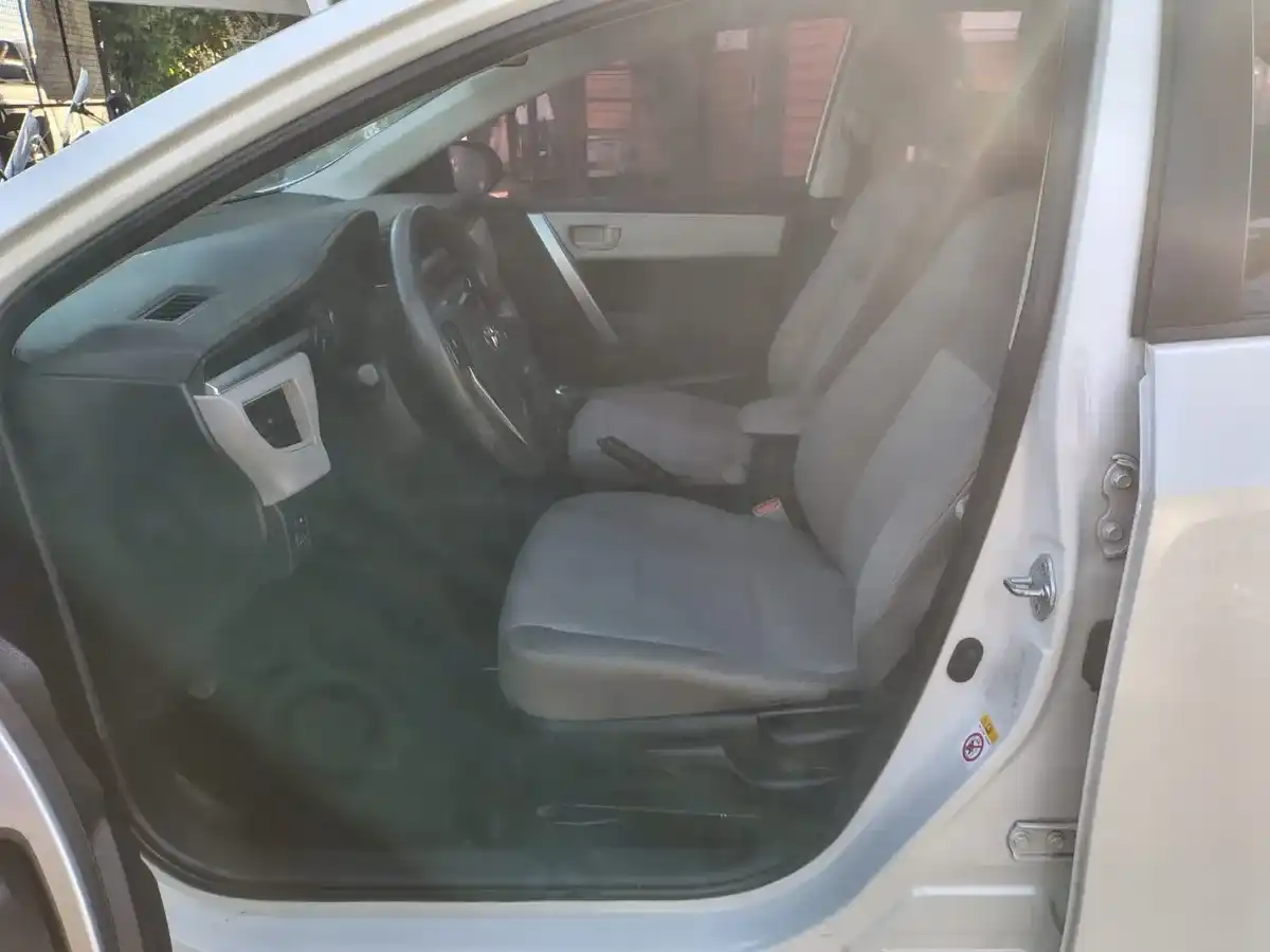 Toyota Corolla 1.8 Xei Mt 140Cv 2015 - foto 5