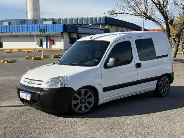 Citroën Berlingo 1.6 Vti 115 Business Mixto 2018 - foto 2
