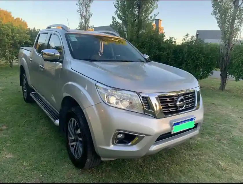 Nissan Frontier 2.3 Le Cd 4X4 At 2019 - foto 4