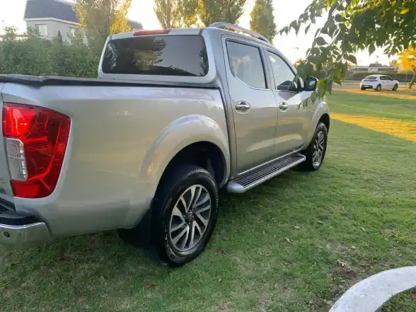 Nissan Frontier 2.3 Le Cd 4X4 At 2019 - foto 5